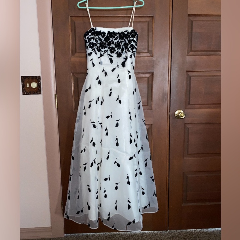 Formal Prom / Party Dress